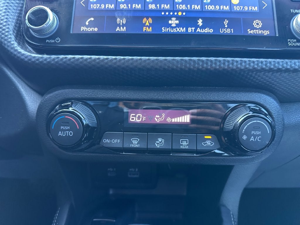 2022 Nissan Kicks SV