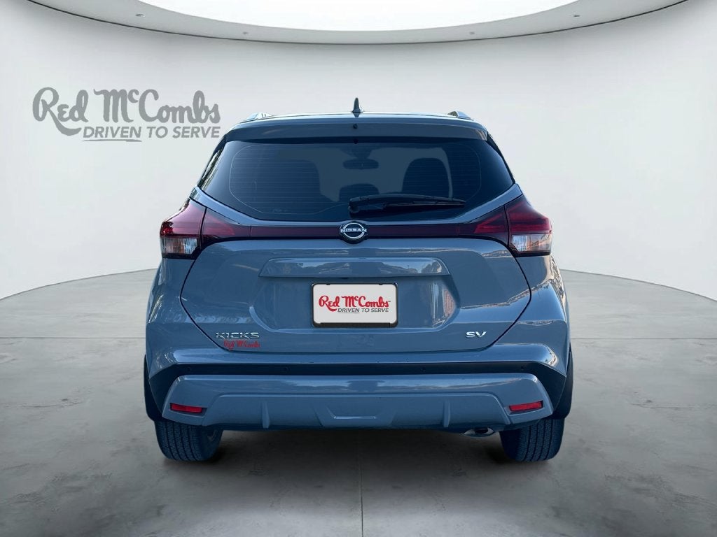2022 Nissan Kicks SV