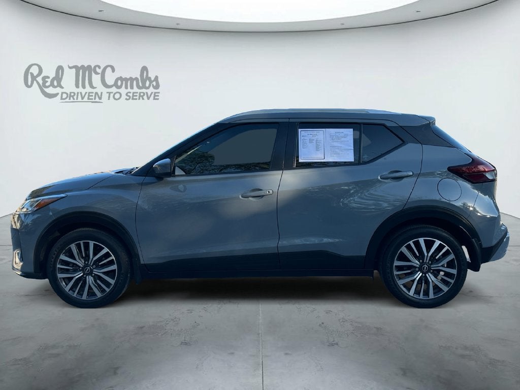 2022 Nissan Kicks SV