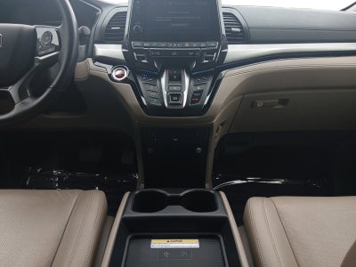 2019 Honda Odyssey Elite W/ BACK-UP CAMERA & POWER LIFTGATE