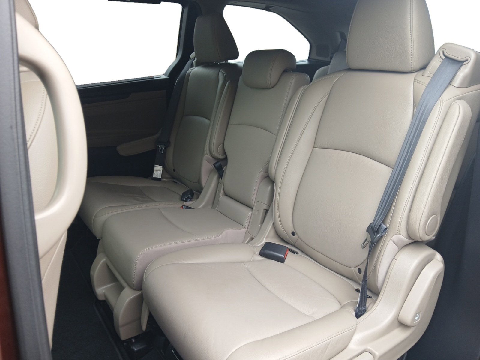 2019 Honda Odyssey Elite W/ BACK-UP CAMERA & POWER LIFTGATE
