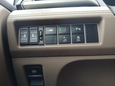 2019 Honda Odyssey Elite W/ BACK-UP CAMERA & POWER LIFTGATE
