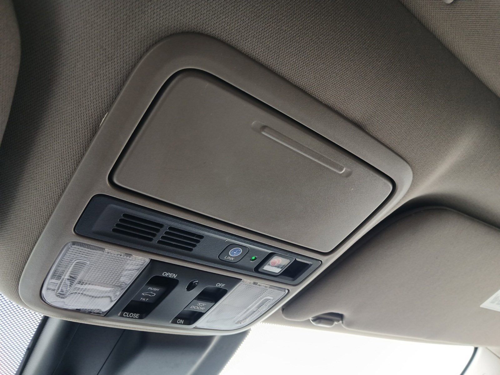 2019 Honda Odyssey Elite W/ BACK-UP CAMERA & POWER LIFTGATE