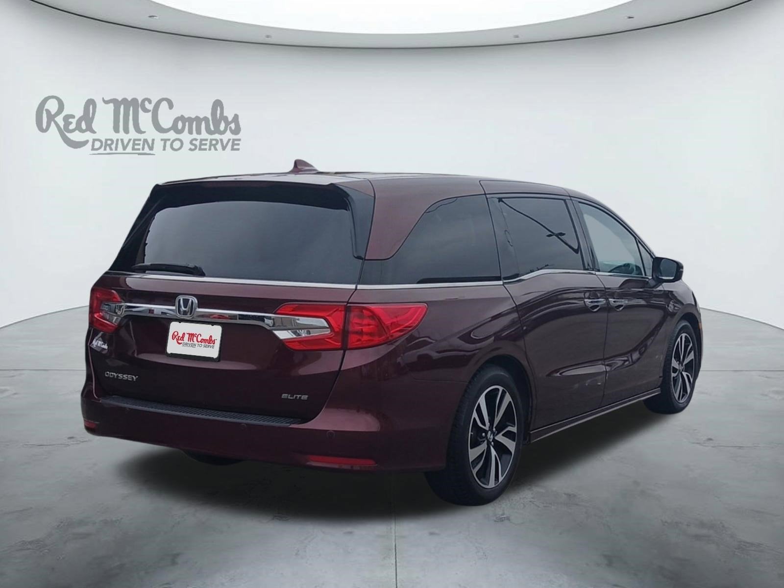 2019 Honda Odyssey Elite W/ BACK-UP CAMERA & POWER LIFTGATE