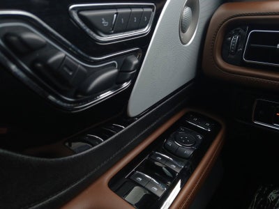 2023 Lincoln Aviator Reserve W/ HEADS-UP DISPLAY & AMBIENT LIGHTING