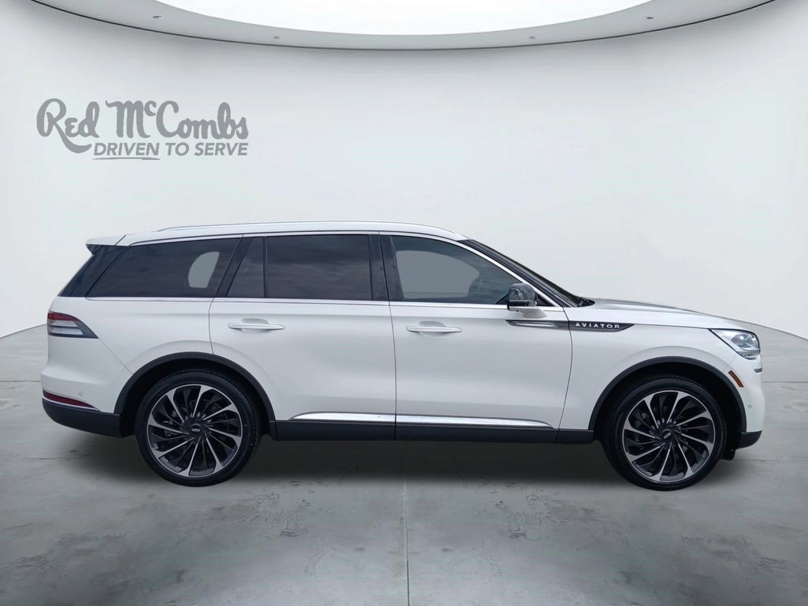 2023 Lincoln Aviator Reserve W/ HEADS-UP DISPLAY & AMBIENT LIGHTING