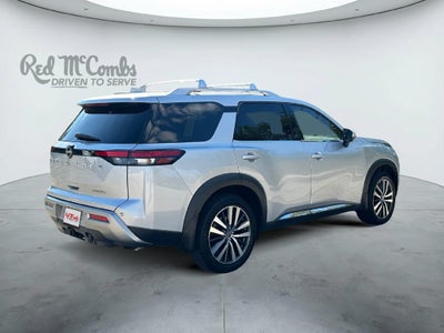 2022 Nissan Pathfinder Platinum