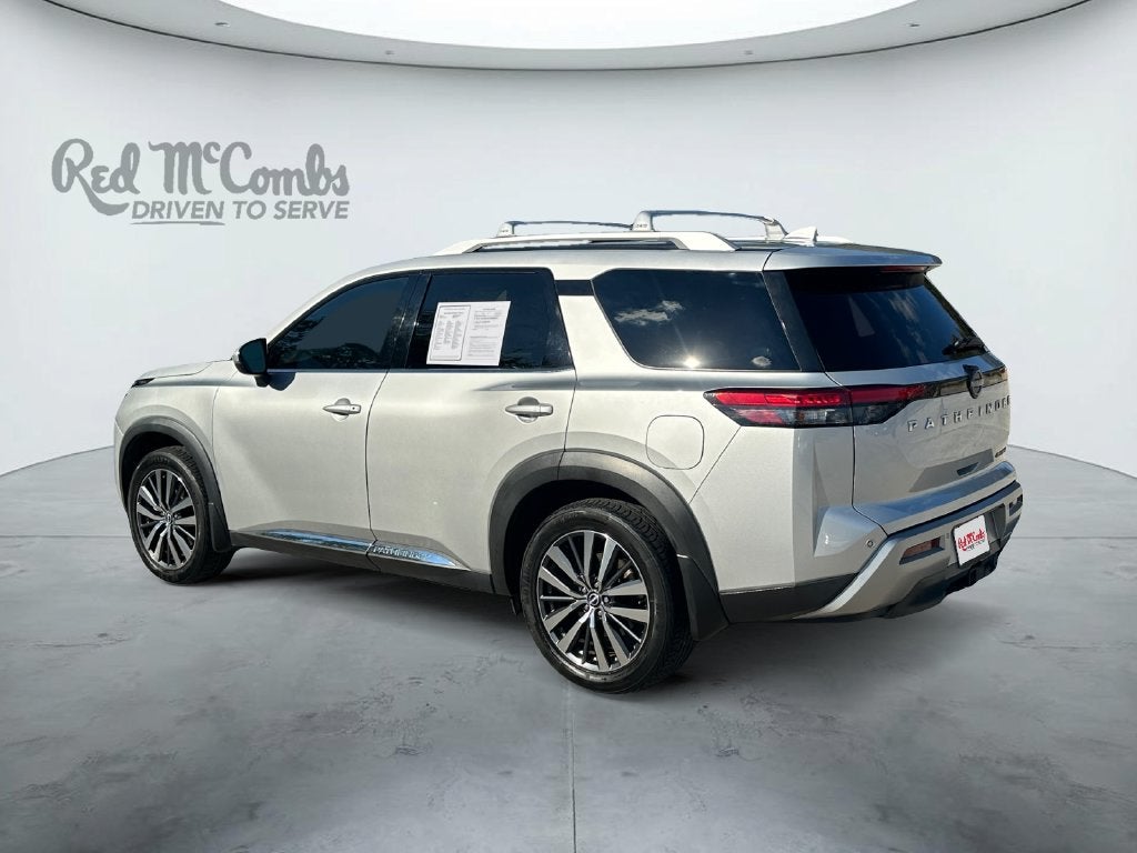 2022 Nissan Pathfinder Platinum
