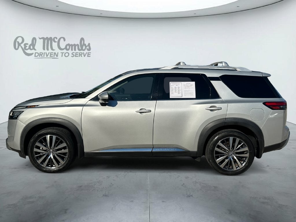 2022 Nissan Pathfinder Platinum