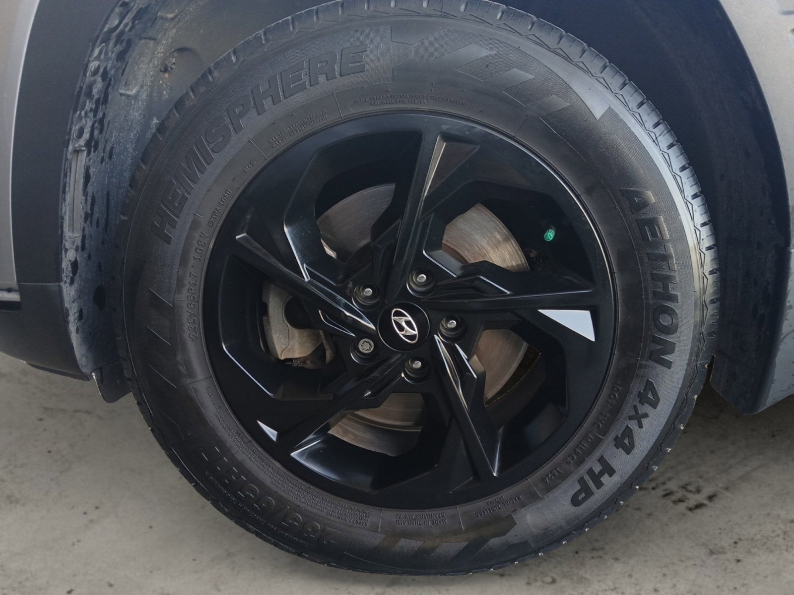 2022 Hyundai TUCSON SE