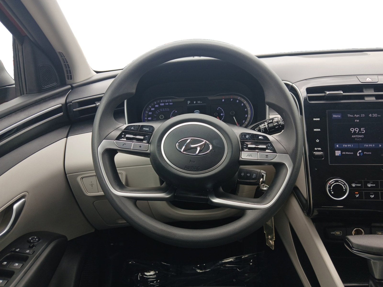 2023 Hyundai TUCSON SE W/ LANE KEEPING & FOLLOWING ASSIST