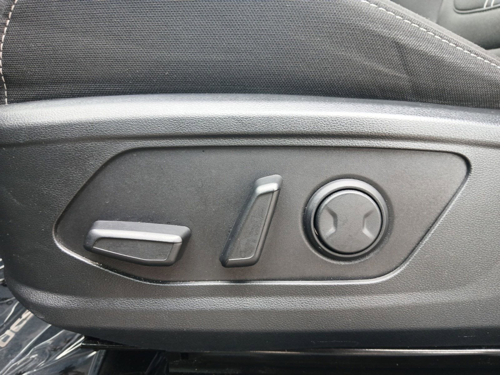 2023 Hyundai TUCSON SEL W/ REARVIEW CAMERA & POWER LIFTGATE