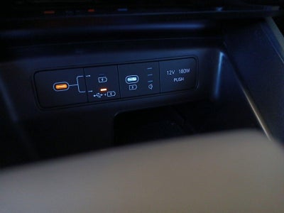 2026 Hyundai TUCSON SEL Premium W/ SMART CRUISE CONTROL & DIGITAL KEY