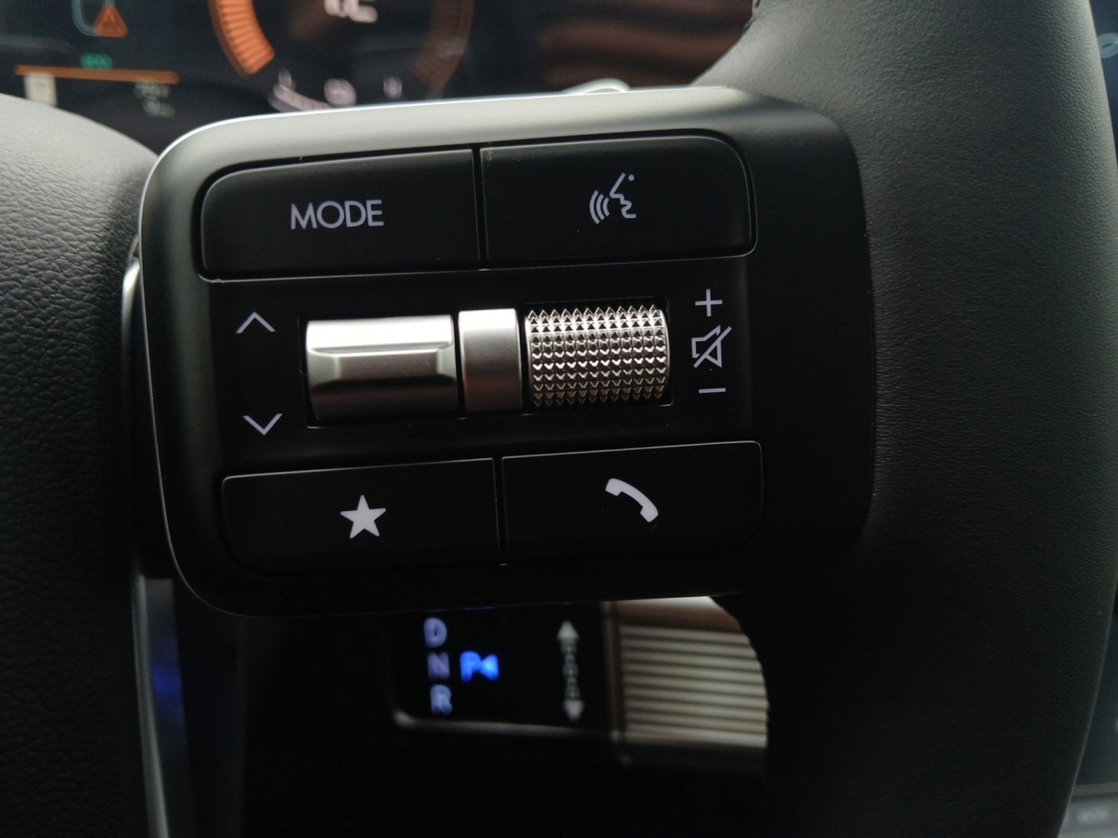 2026 Hyundai SANTA FE HYBRID SE W/ 3RD ROW & SMART CRUISE CONTROL