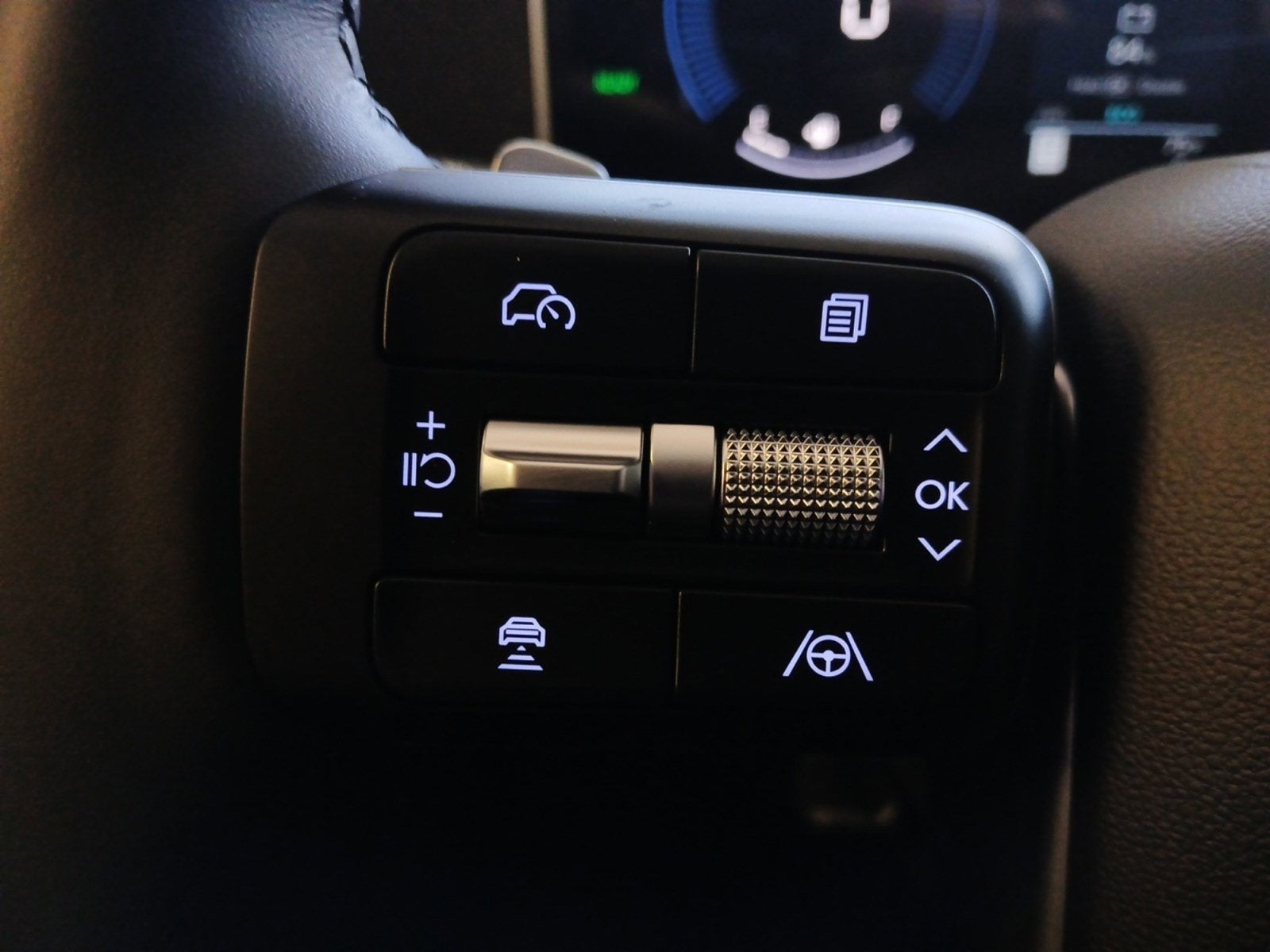 2026 Hyundai SANTA FE HYBRID SE 3RD ROW W/ SMART POWER LIFTGATE