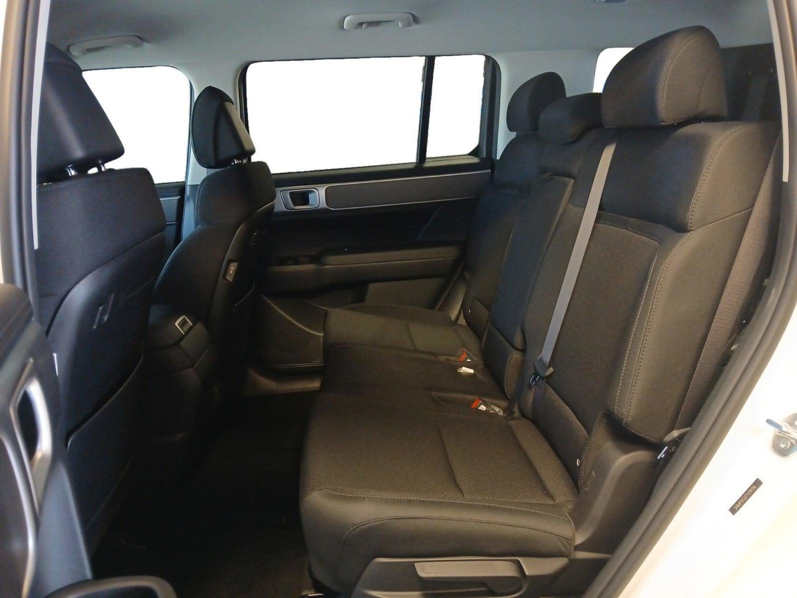 2026 Hyundai SANTA FE HYBRID SE 3RD ROW W/ SMART POWER LIFTGATE