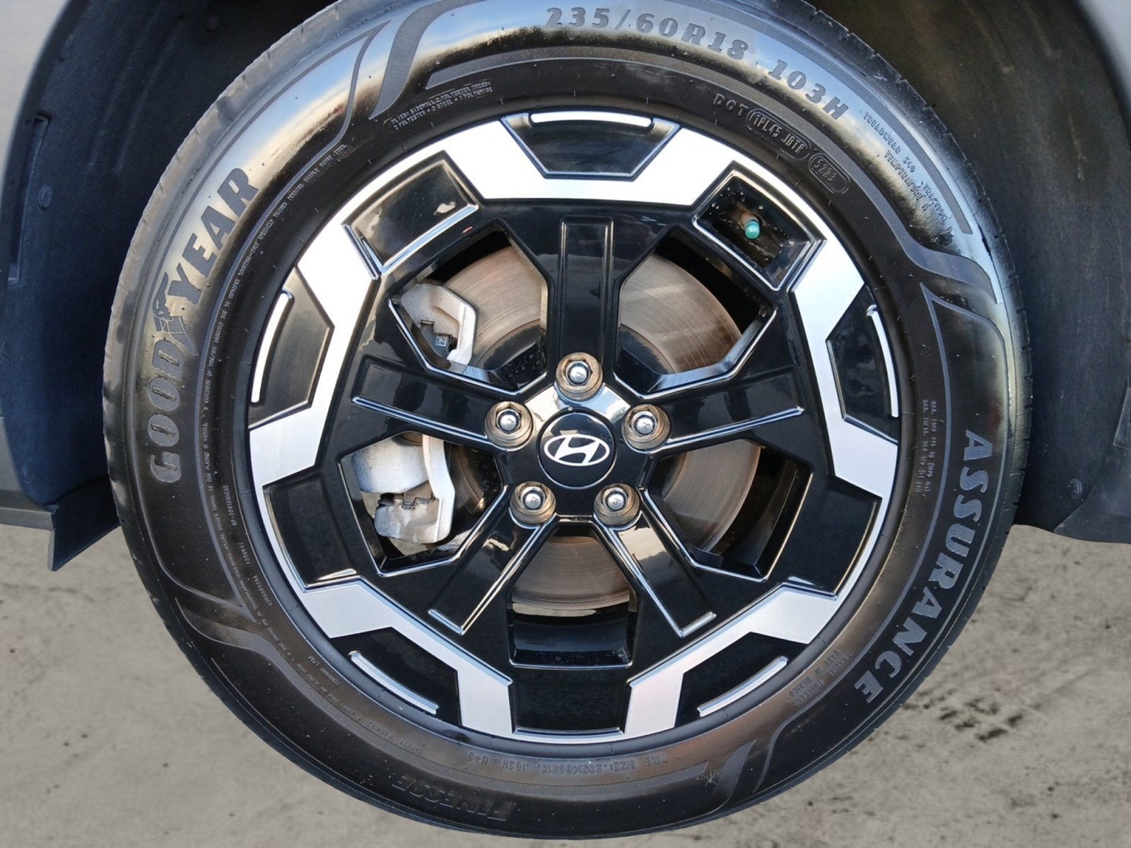 2024 Hyundai SANTA FE SE