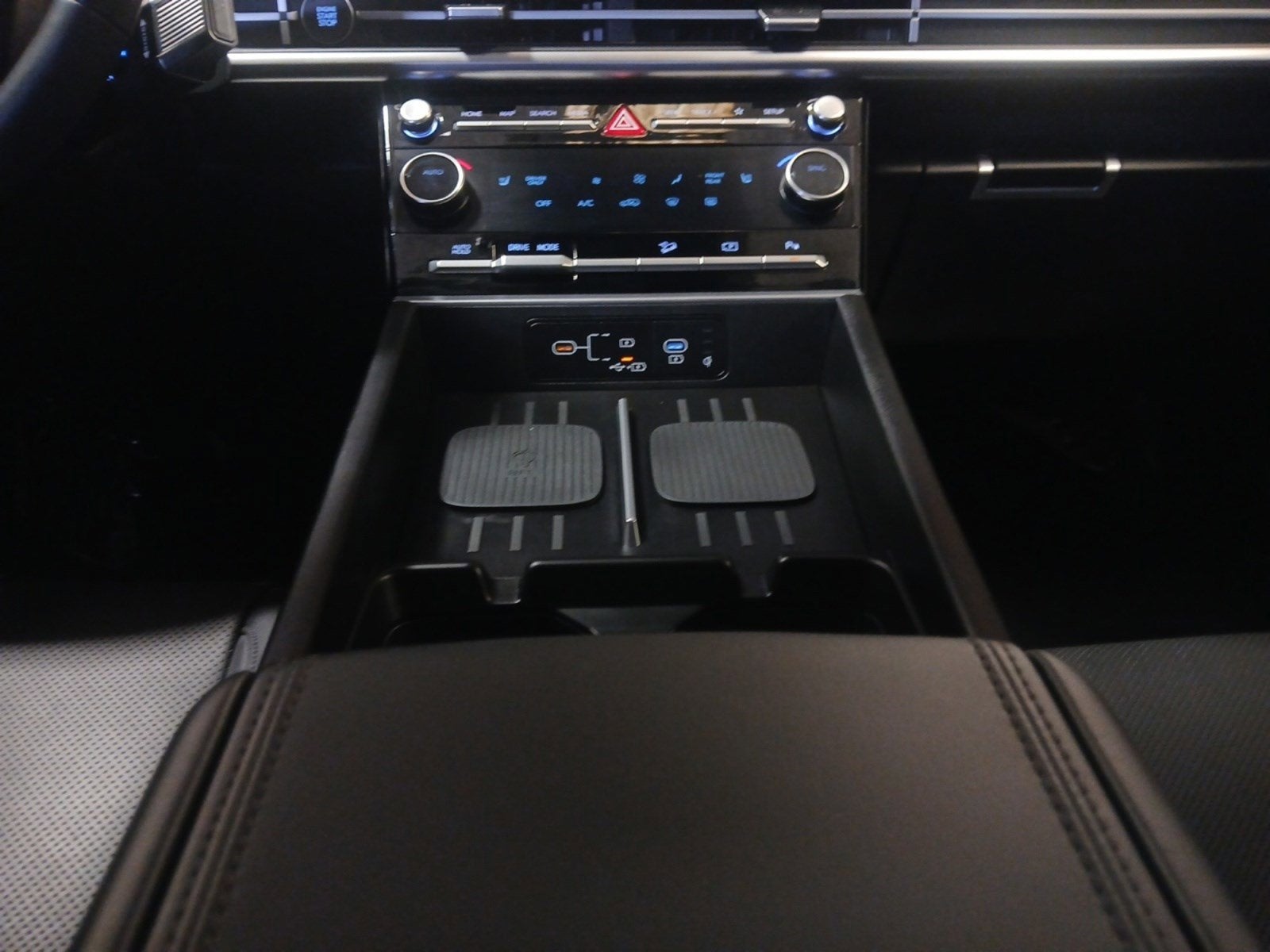 2025 Hyundai SANTA FE HYBRID SEL