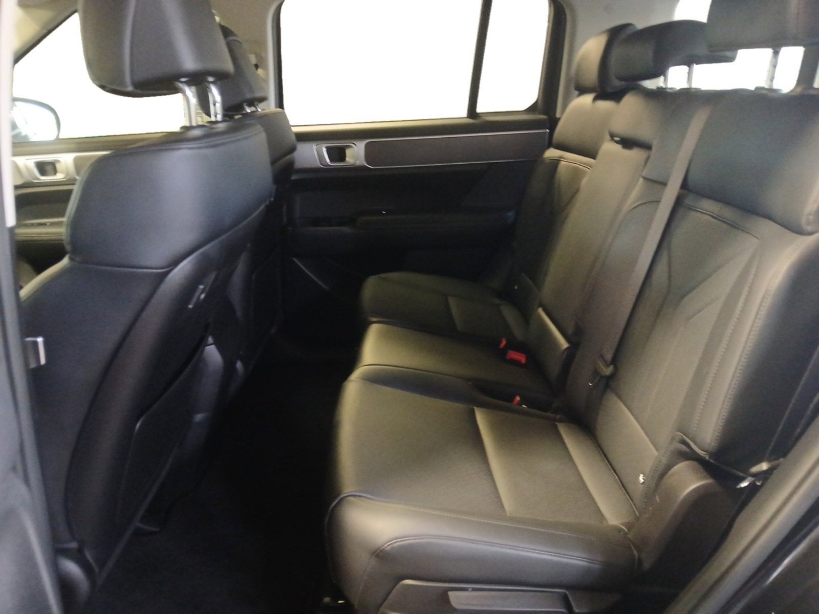 2025 Hyundai SANTA FE HYBRID SEL