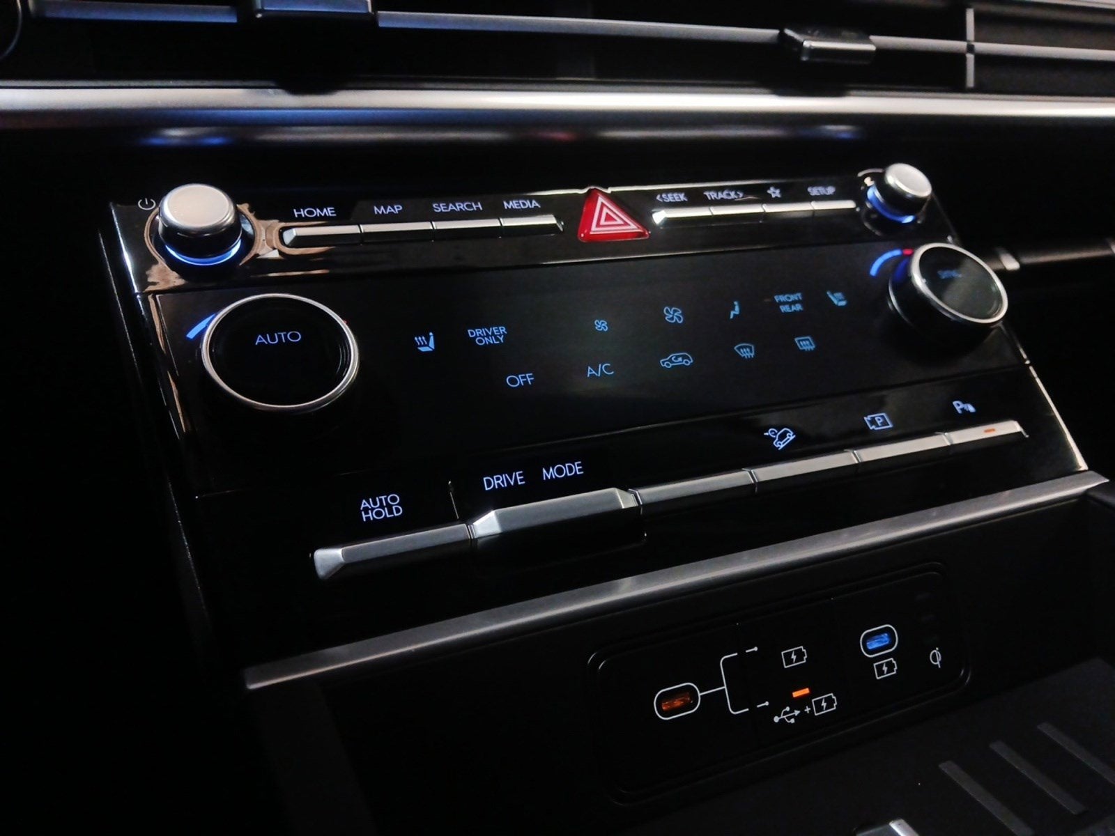 2025 Hyundai SANTA FE HYBRID SEL