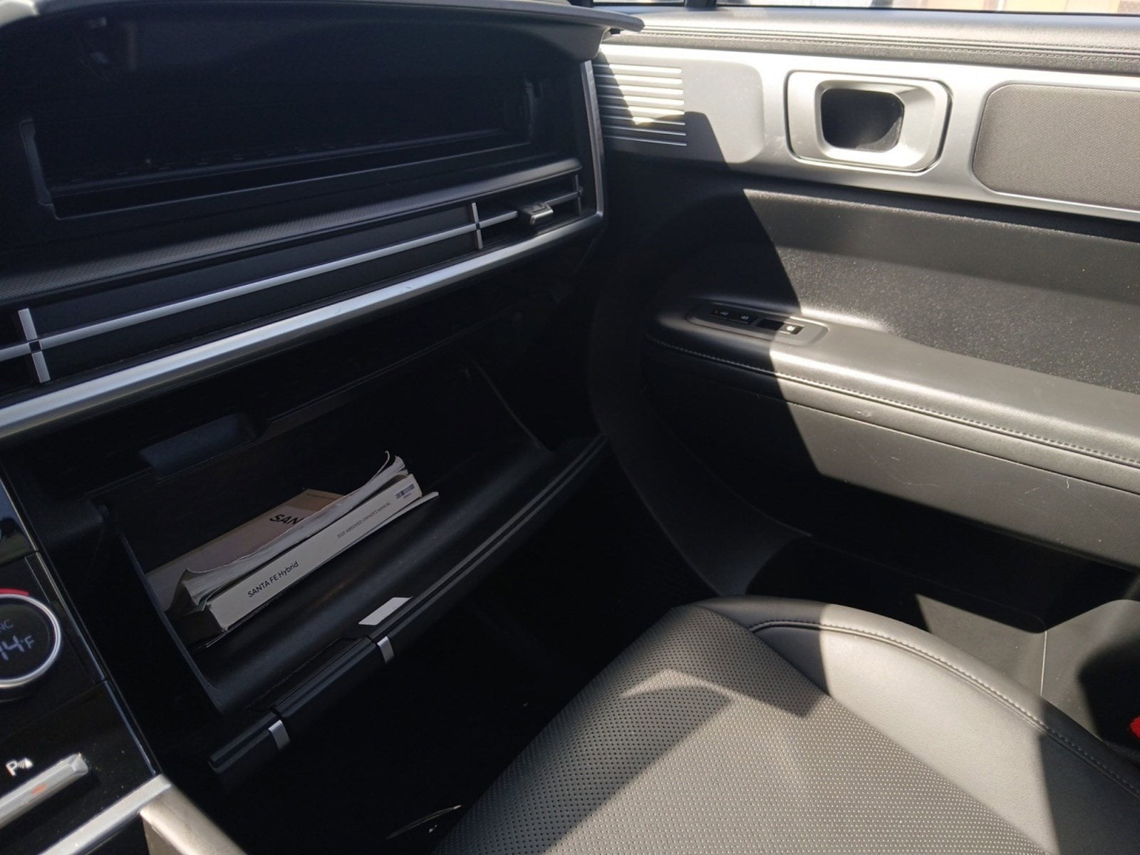 2025 Hyundai SANTA FE HYBRID SEL