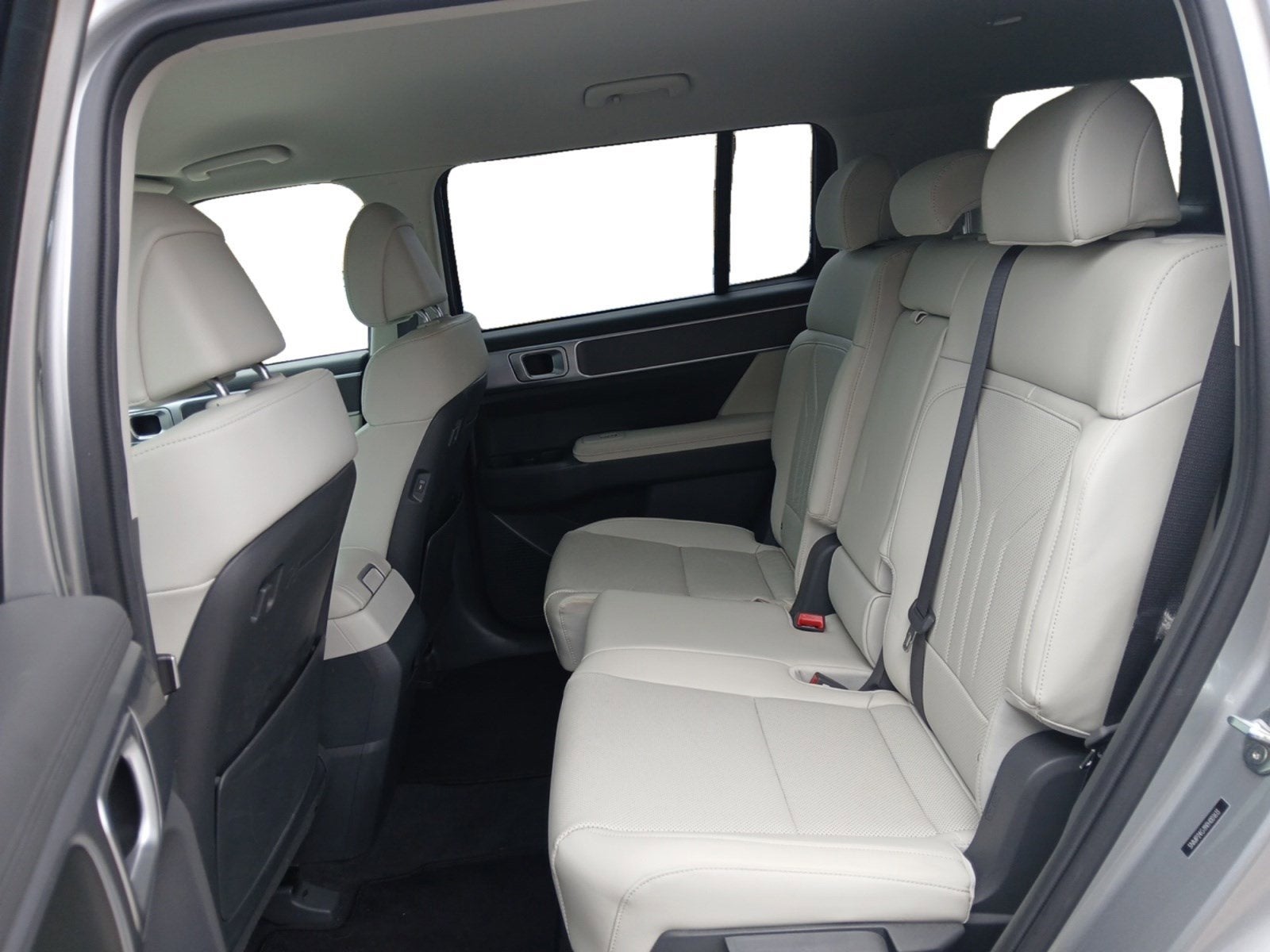 2024 Hyundai Santa Fe SEL HEV - Photo 13