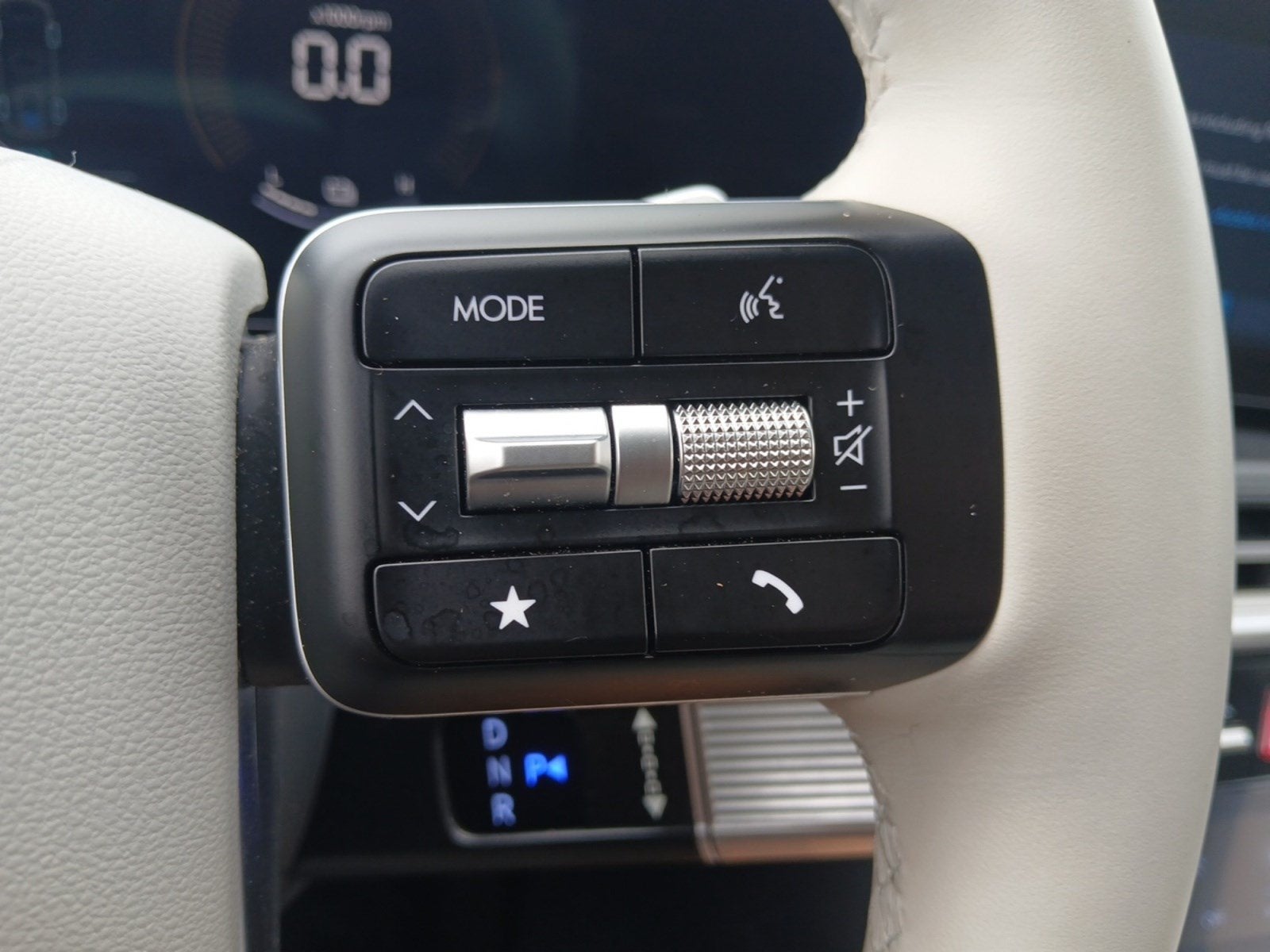 2024 Hyundai Santa Fe SEL HEV - Photo 18