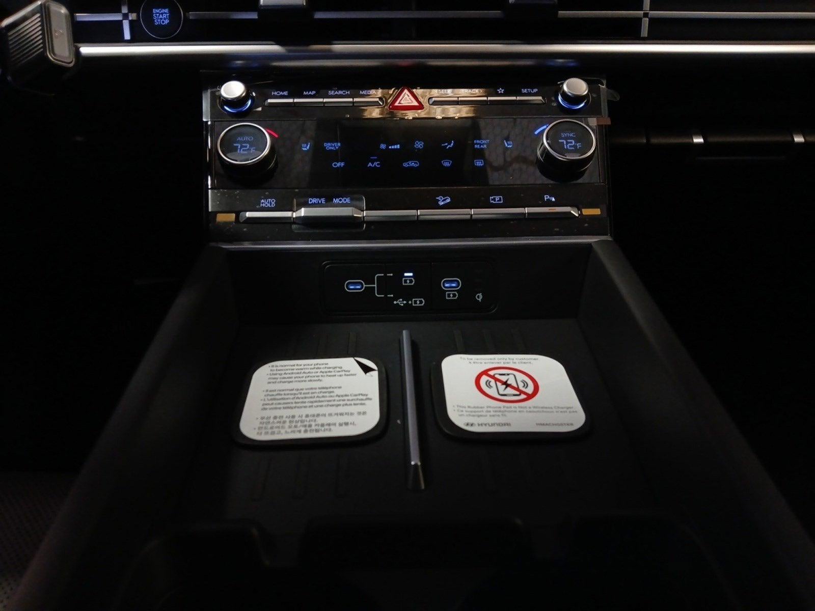 2026 Hyundai SANTA FE HYBRID SEL W/ POWER LIFTGATE & WIRELESS CHARGER