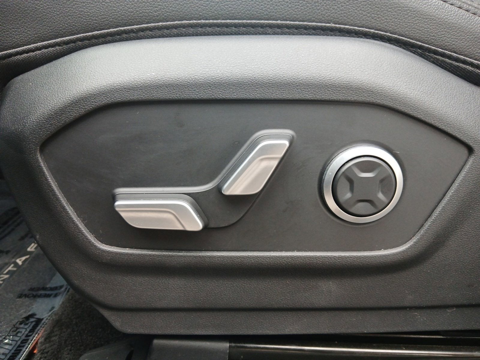 2025 Hyundai SANTA FE HYBRID Limited