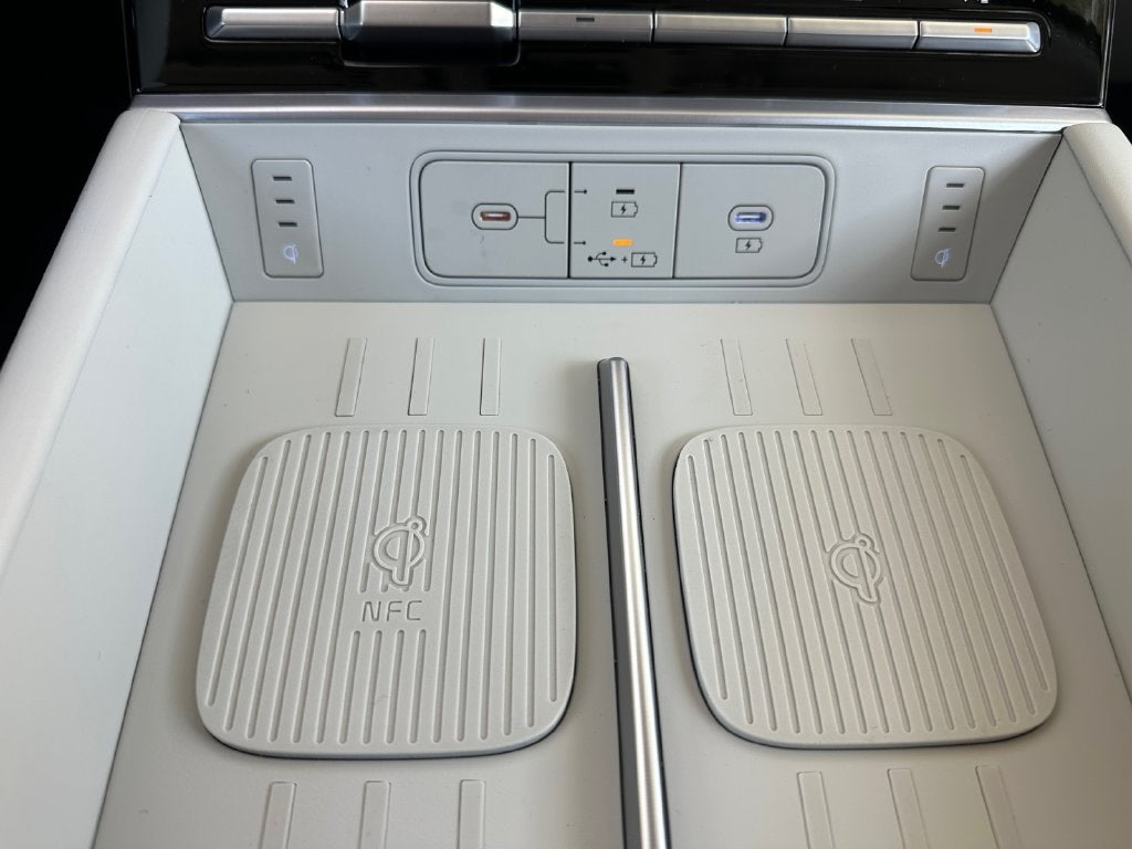 2027 Hyundai SANTA FE Limited