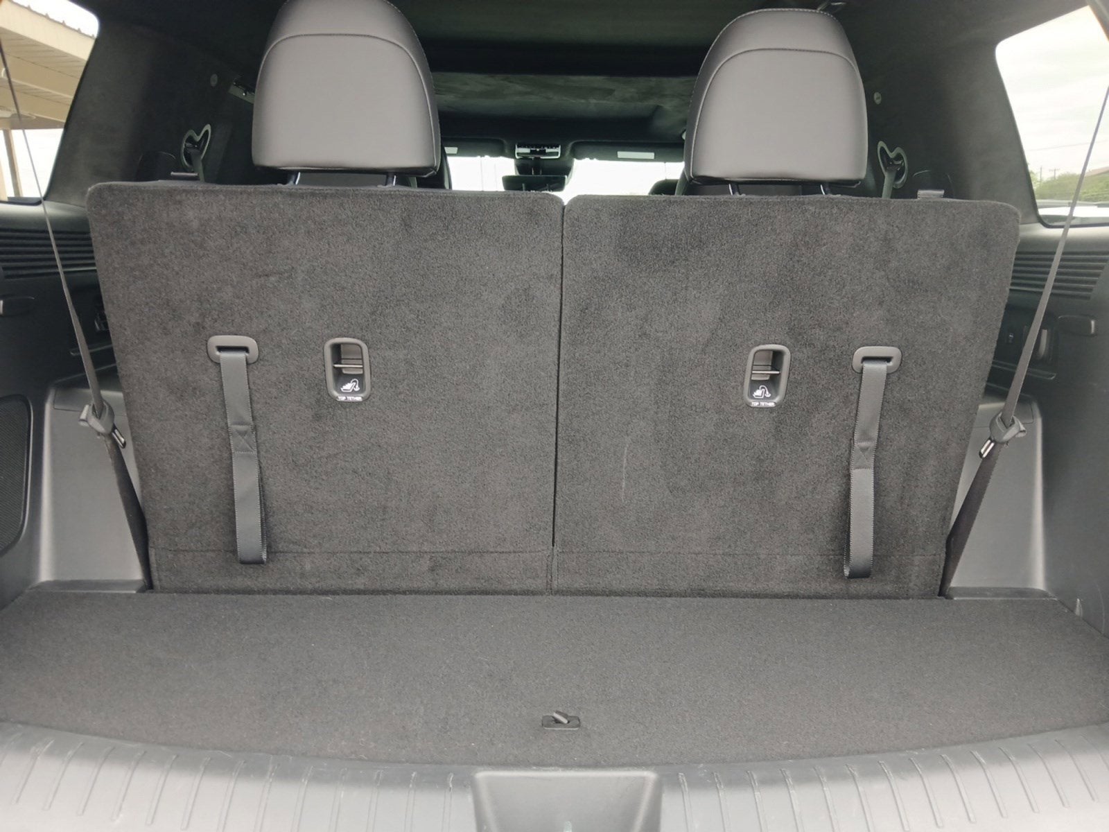 2025 Hyundai SANTA FE HYBRID Calligraphy 3RD ROW 6 PASSENGER & 2ND ROW CAPTAIN CHAIRS