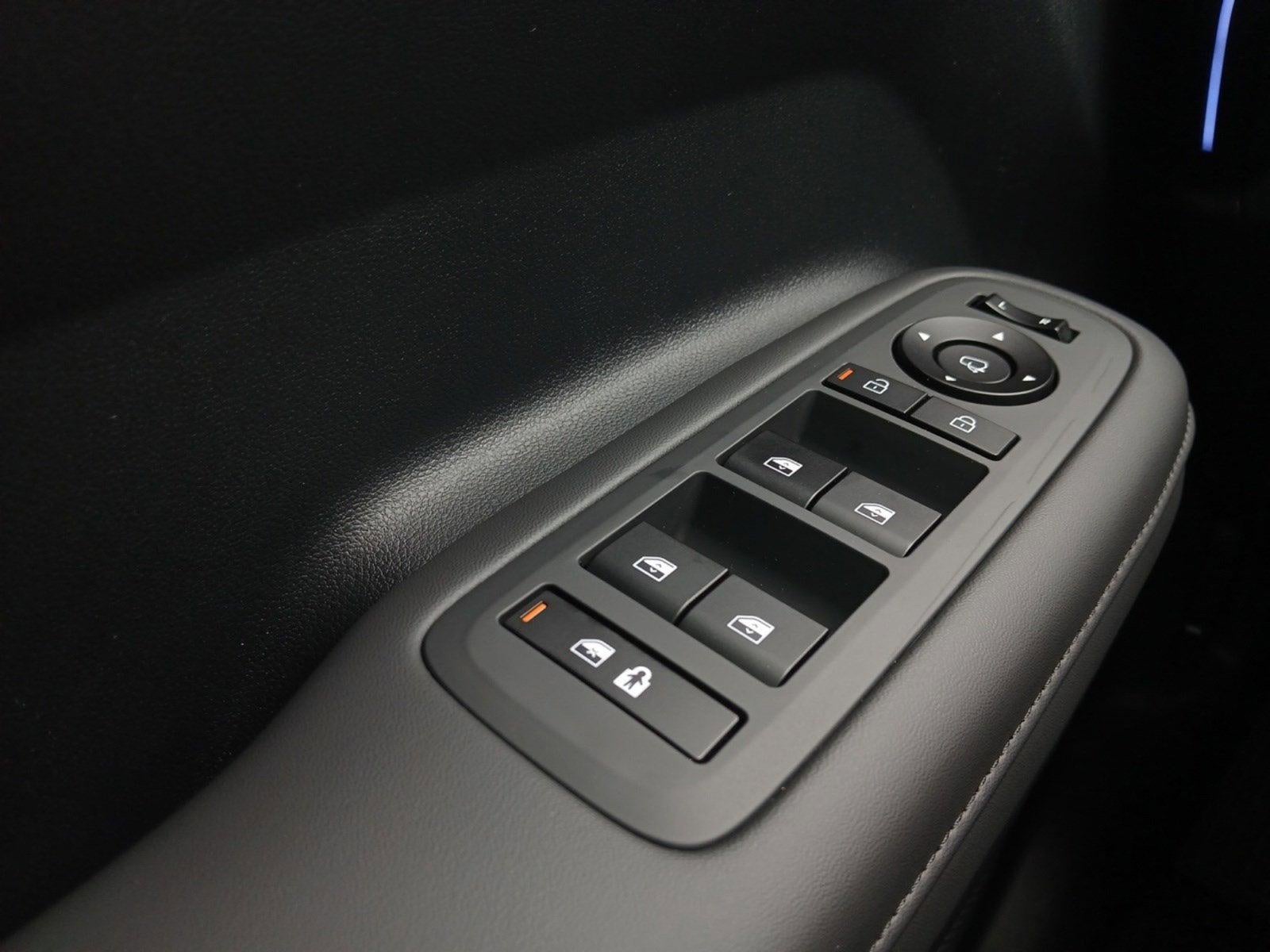 2026 Hyundai SANTA FE Calligraphy 3RD ROW W/ DUAL WIRELESS CHARGER