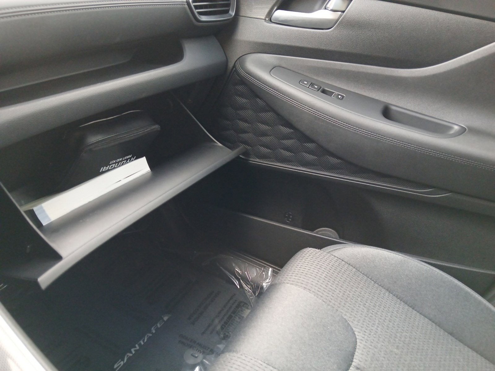 2023 Hyundai SANTA FE SE