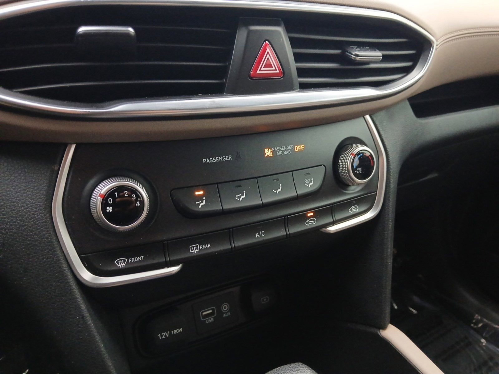 2020 Hyundai SANTA FE SE