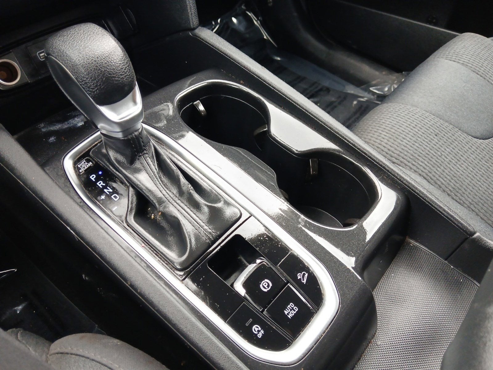 2019 Hyundai SANTA FE SE W/ SMART CRUISE CONTROL & REAR VIEW MONITOR