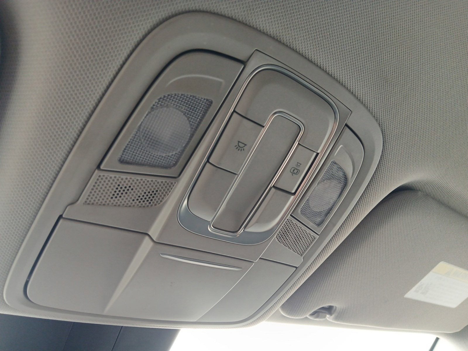 2019 Hyundai SANTA FE SE W/ SMART CRUISE CONTROL & REAR VIEW MONITOR