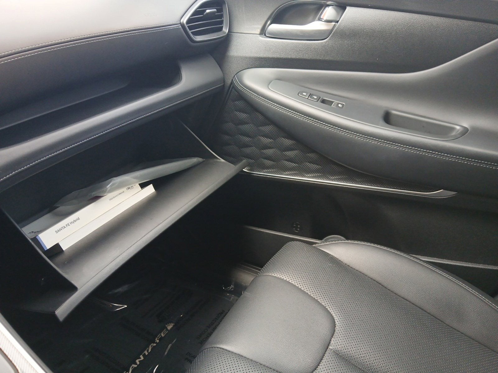 2023 Hyundai SANTA FE HYBRID SEL Premium