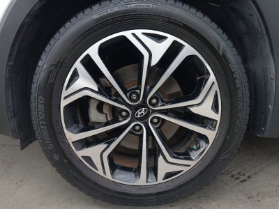 2019 Hyundai SANTA FE Ultimate W/ PANORAMIC SUNROOF & HEADS-UP DISPLAY