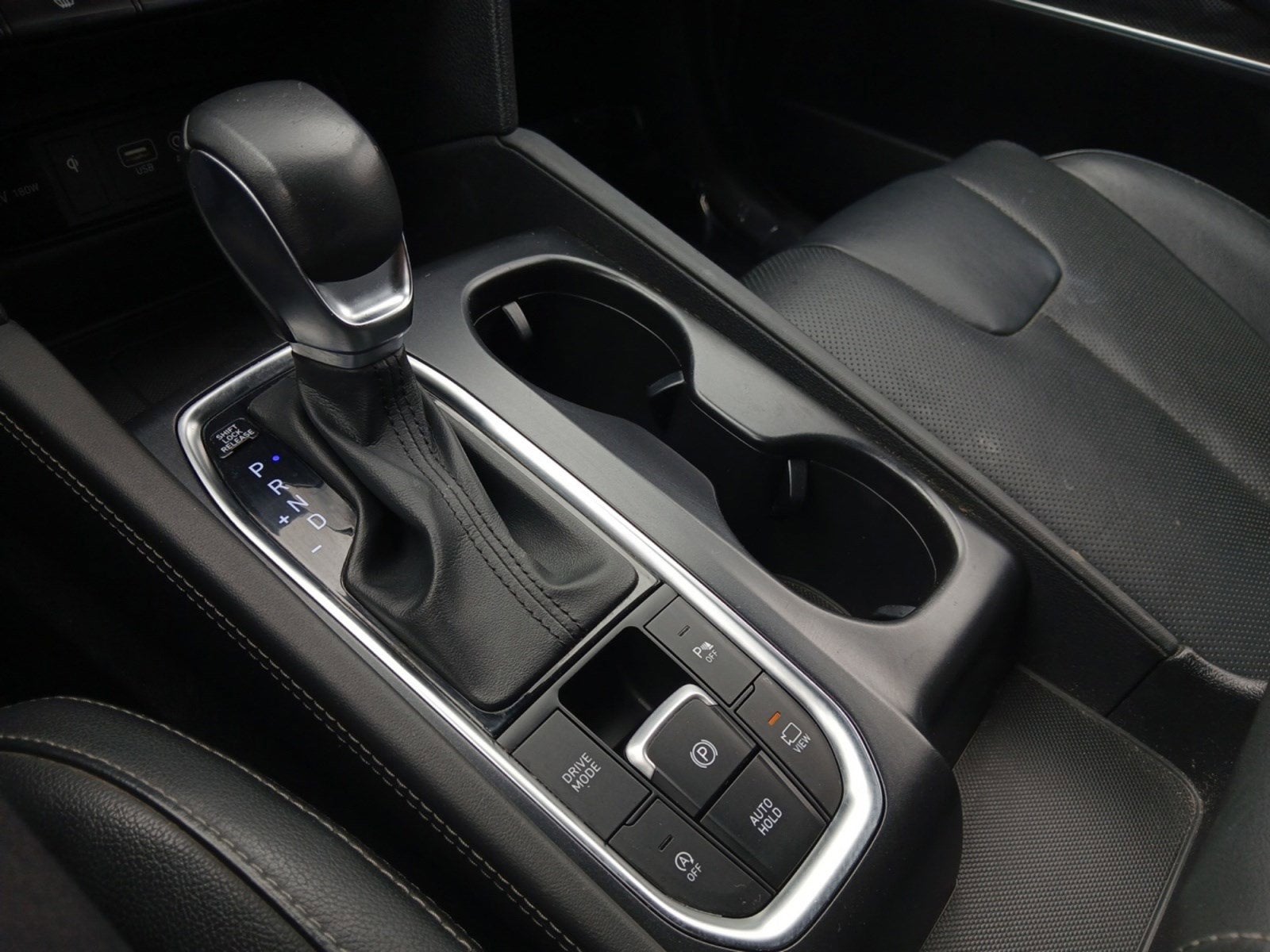 2019 Hyundai SANTA FE Ultimate W/ PANORAMIC SUNROOF & HEADS-UP DISPLAY