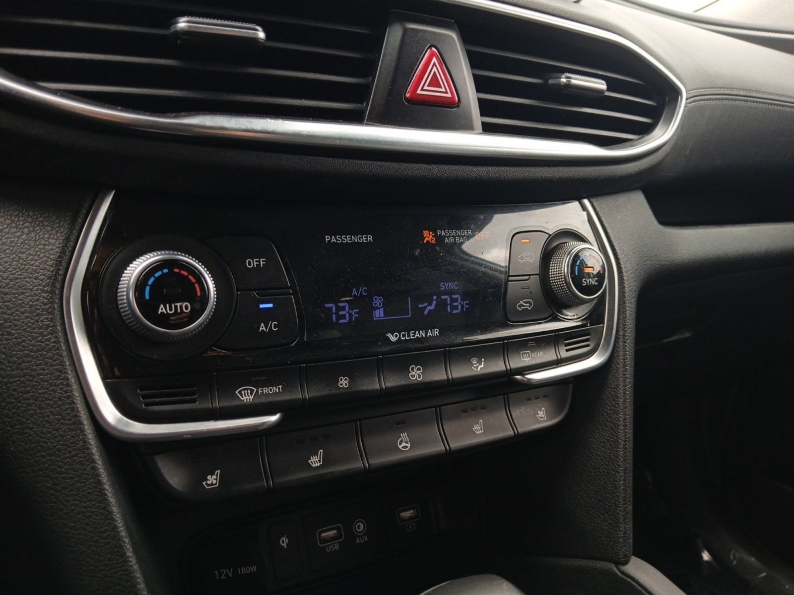 2019 Hyundai SANTA FE Ultimate W/ PANORAMIC SUNROOF & HEADS-UP DISPLAY