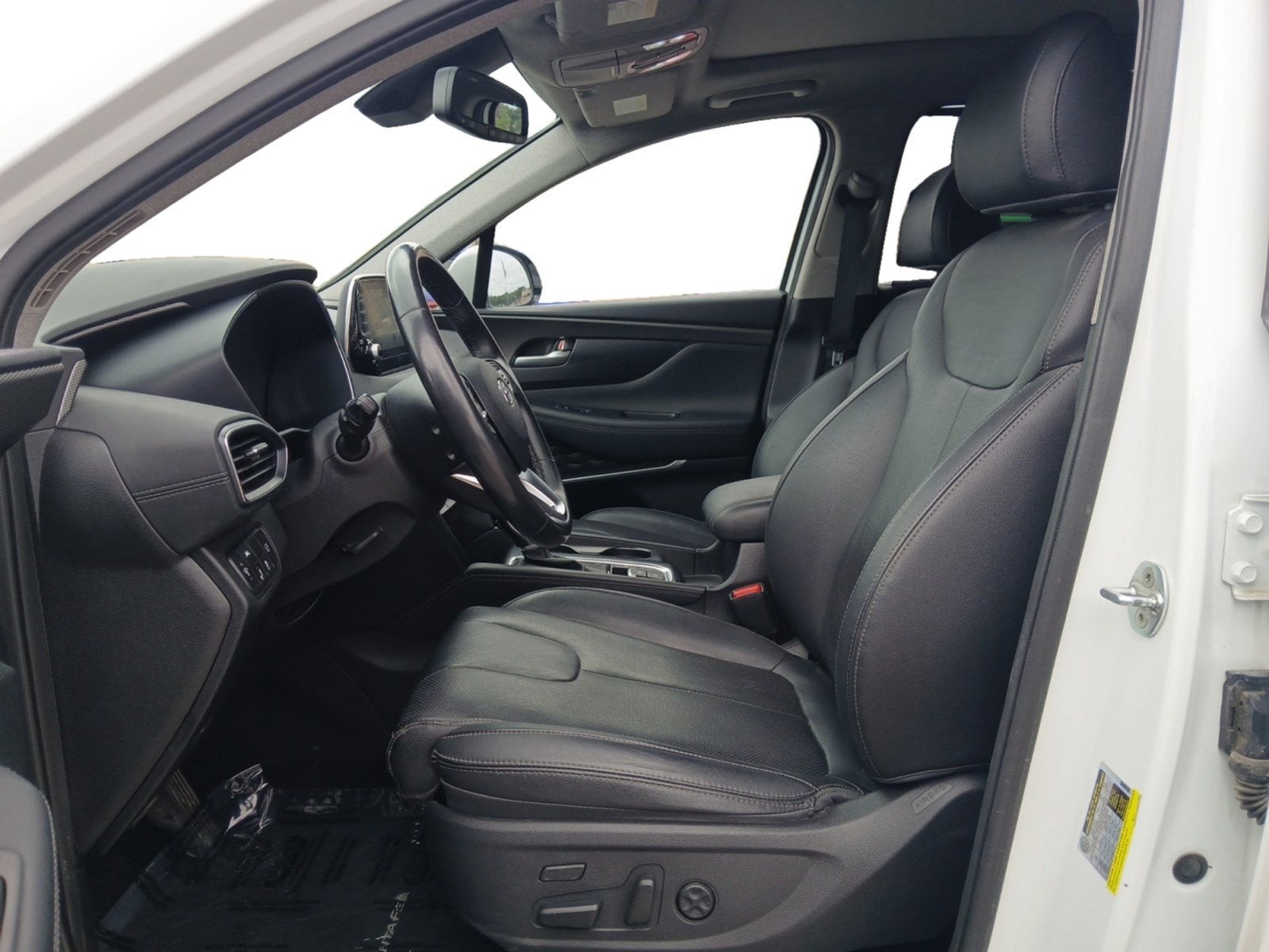 2019 Hyundai SANTA FE Ultimate W/ PANORAMIC SUNROOF & HEADS-UP DISPLAY