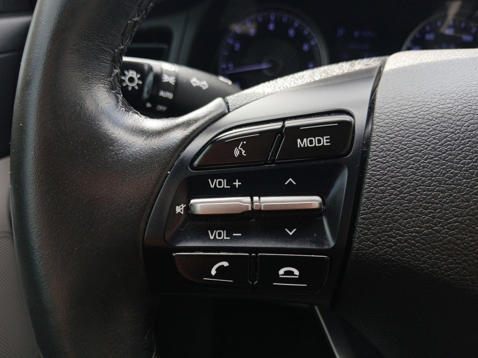 2020 Hyundai ELANTRA Value Edition W/ REARVIEW CAMERA & POWER SUNROOF