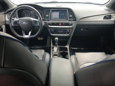 2018 Hyundai SONATA Limited W/ REARVIEW CAMERA & PARKING SENSORS