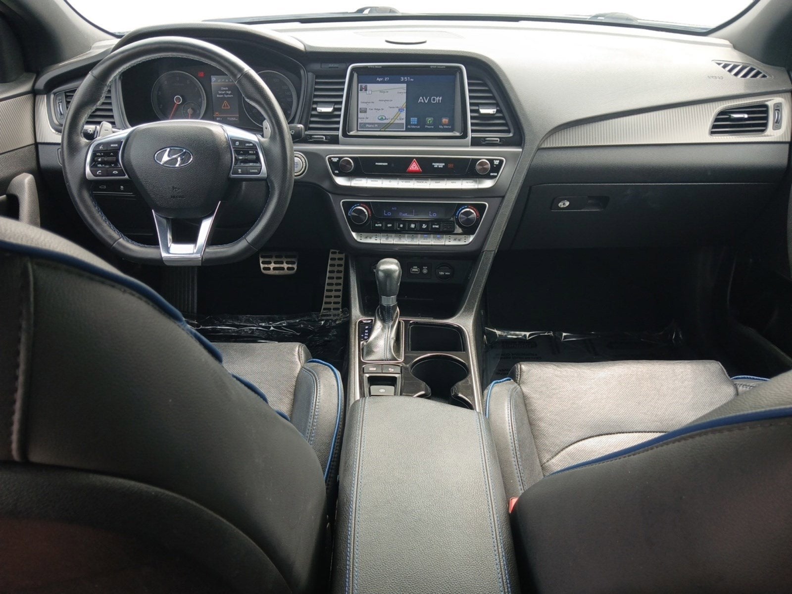 2018 Hyundai SONATA Limited W/ REARVIEW CAMERA & PARKING SENSORS