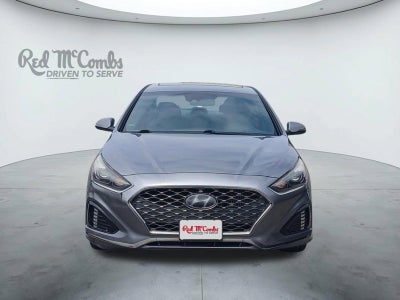2018 Hyundai SONATA Limited W/ REARVIEW CAMERA & PARKING SENSORS