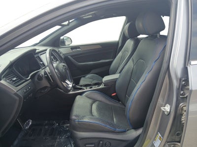 2018 Hyundai SONATA Limited W/ REARVIEW CAMERA & PARKING SENSORS