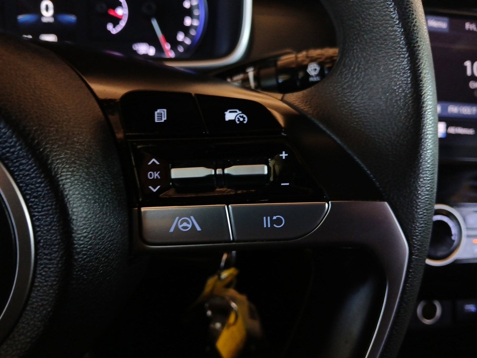 2022 Hyundai SANTA CRUZ SE W/ FORWARD COLLISION AVOIDANCE ASSIST