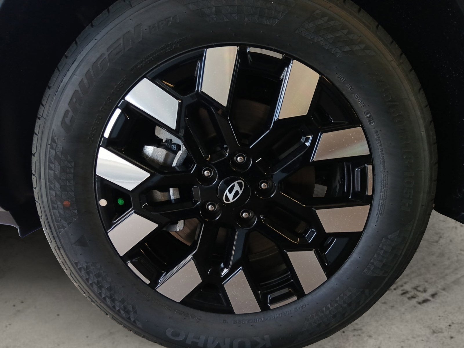 2026 Hyundai SANTA CRUZ SEL ACTIVITY W/ POWER SUNROOF & TONNEAU BED COVER