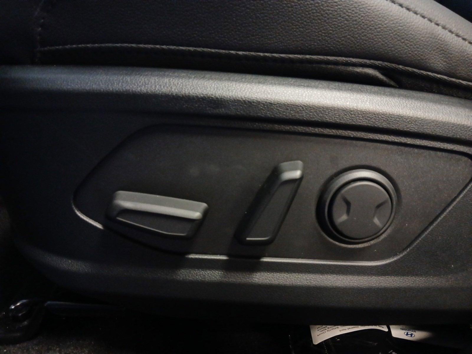 2026 Hyundai SANTA CRUZ SEL ACTIVITY W/ POWER SUNROOF & TONNEAU BED COVER