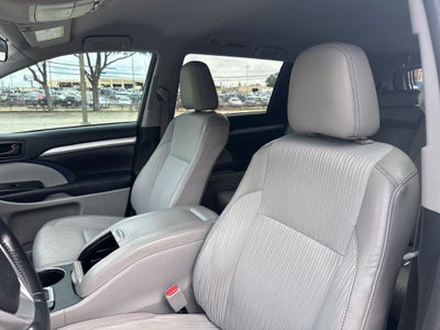 2017 Toyota Highlander LE Plus